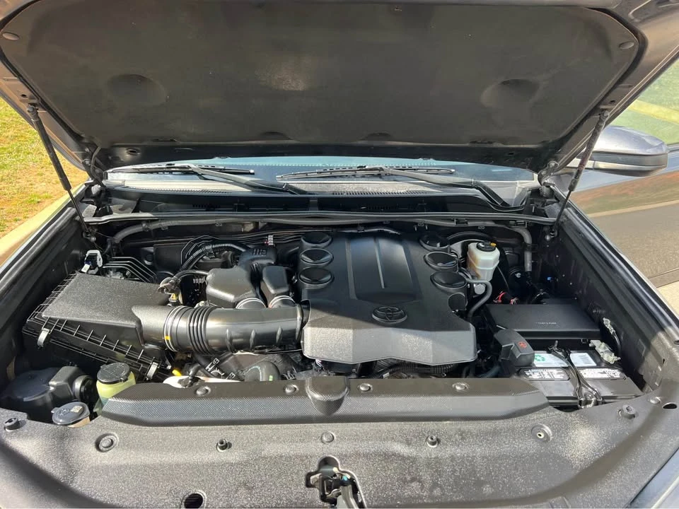 2018 Toyota 4Runner 5th Gen - Image 9 of 20