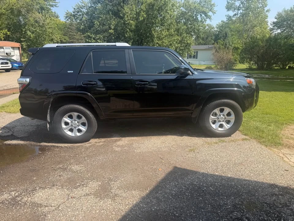 2018 Toyota 4Runner 5th Gen - Image 4 of 9