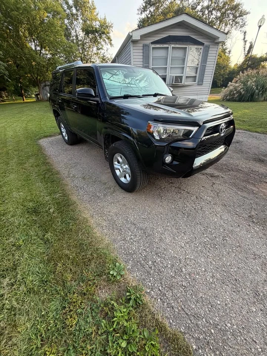 2018 Toyota 4Runner 5th Gen - Image 2 of 9