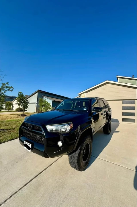 2018 Toyota 4Runner 5th Gen - Image 2 of 18