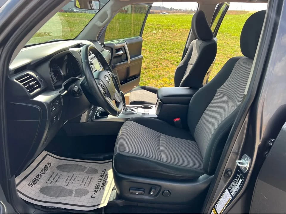 2018 Toyota 4Runner 5th Gen - Image 11 of 20
