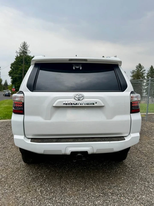 2018 Toyota 4Runner 5th Gen - Image 4 of 15