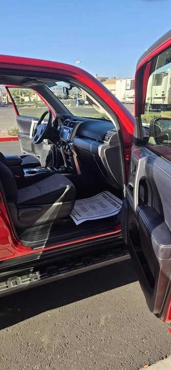 2018 Toyota 4Runner 5th Gen - Image 10 of 18
