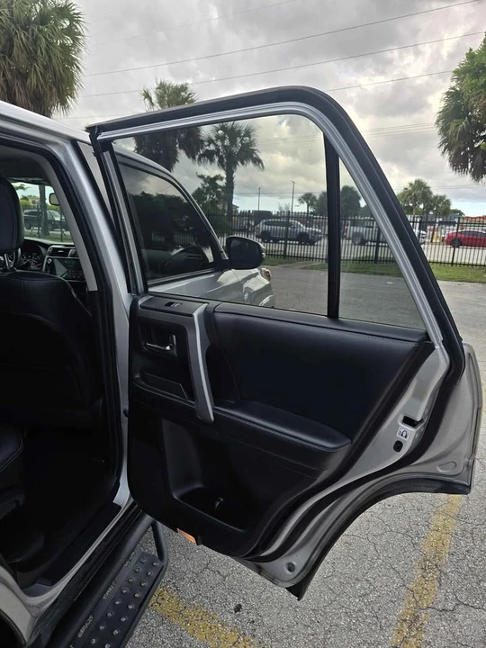 2018 Toyota 4Runner 5th Gen - Image 10 of 14