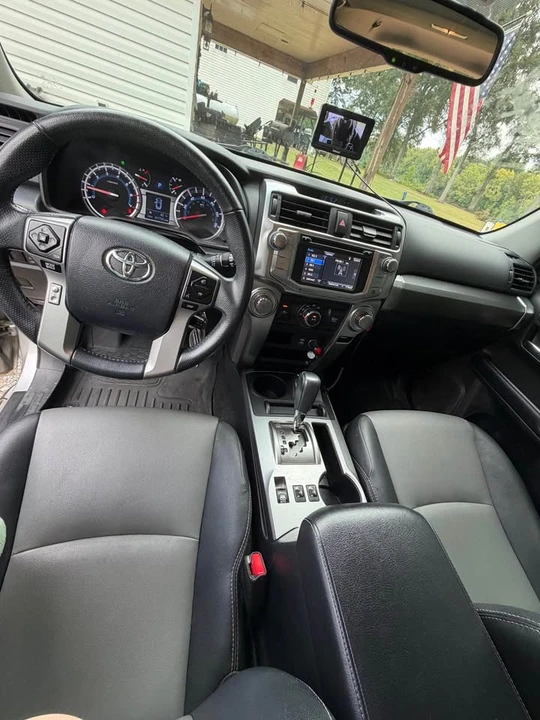 2018 Toyota 4Runner 5th Gen - Image 5 of 14