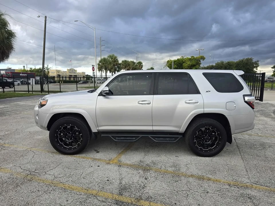 2018 Toyota 4Runner 5th Gen - Image 4 of 14