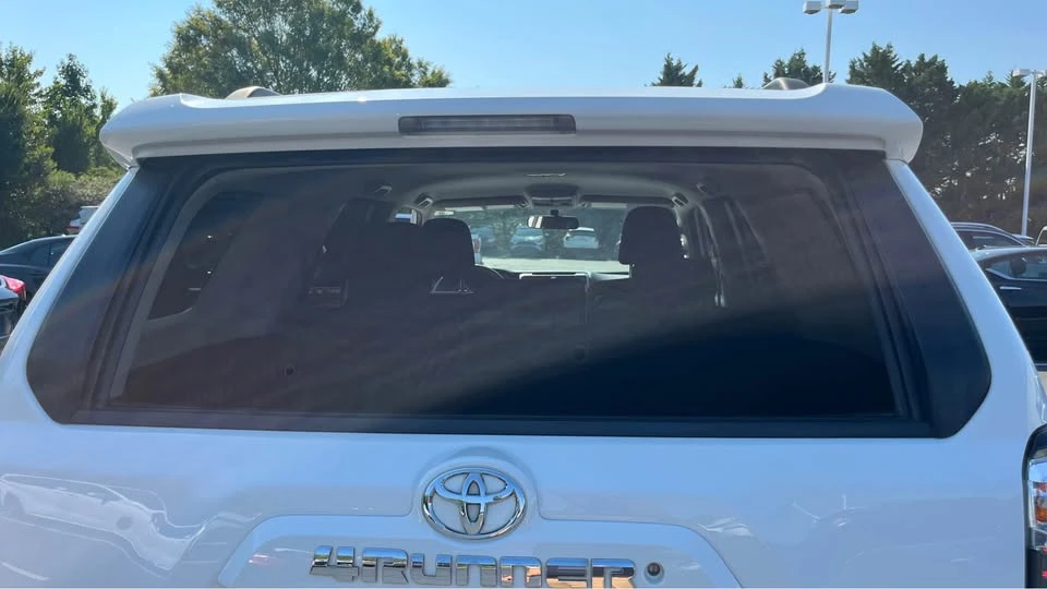 2018 Toyota 4Runner 5th Gen - Image 4 of 10
