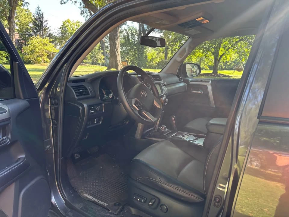 2018 Toyota 4Runner 5th Gen - Image 8 of 11
