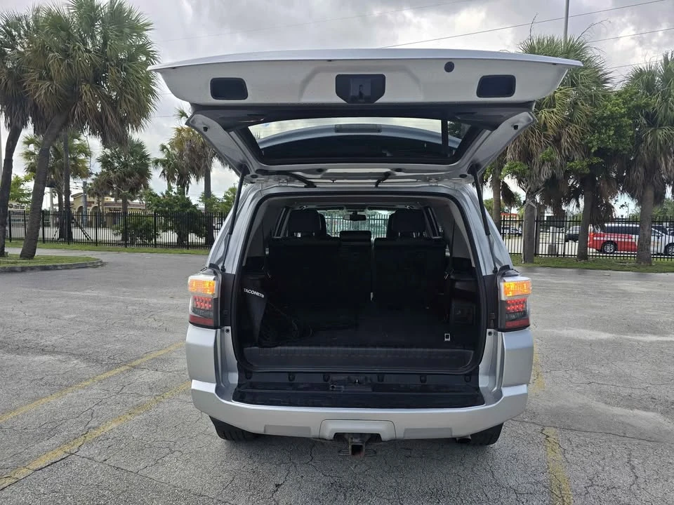 2018 Toyota 4Runner 5th Gen - Image 11 of 14