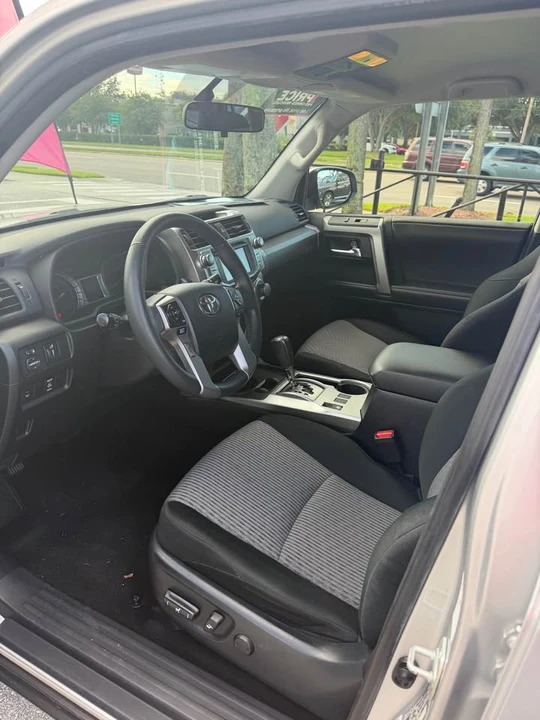 2018 Toyota 4Runner 5th Gen - Image 5 of 10