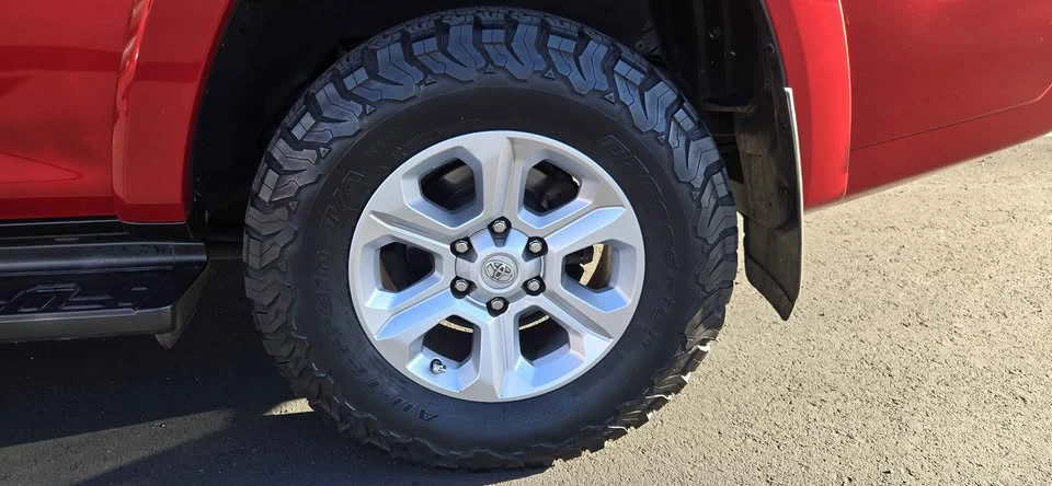 2018 Toyota 4Runner 5th Gen - Image 12 of 18