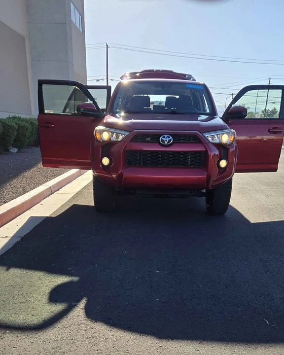 2018 Toyota 4Runner 5th Gen - Image 17 of 18