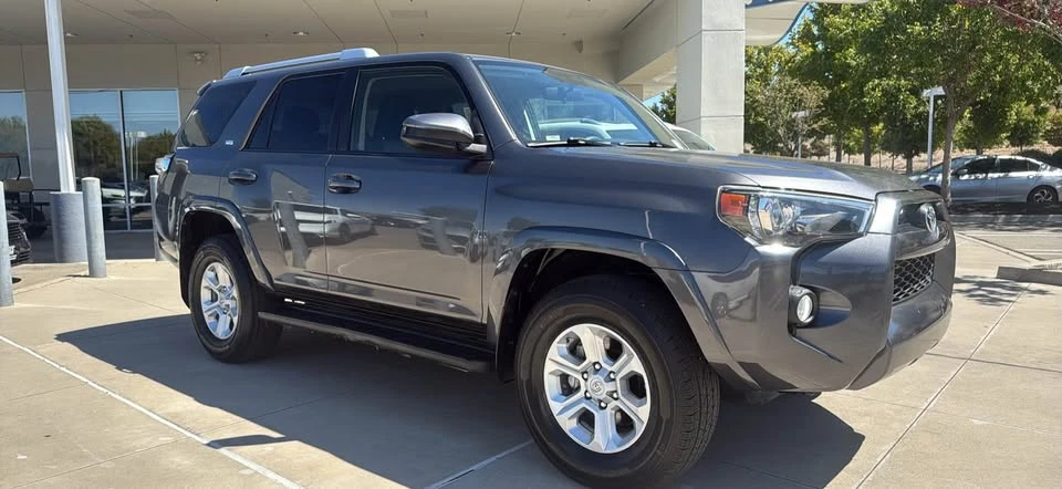2018 Toyota 4Runner 5th Gen - Image 5 of 15