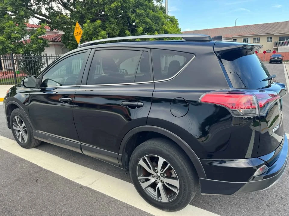 2018 Toyota 4Runner 5th Gen - Image 5 of 9