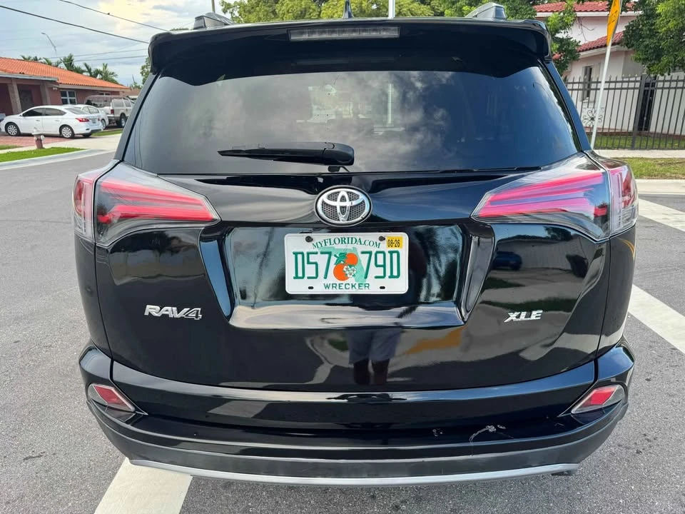 2018 Toyota 4Runner 5th Gen - Image 4 of 9