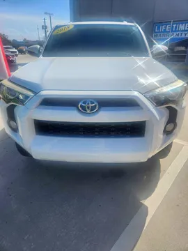 2018 Toyota 4Runner SR5 Sport Utility 4D