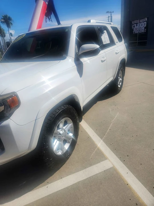 2018 Toyota 4Runner 5th Gen - Image 2 of 13