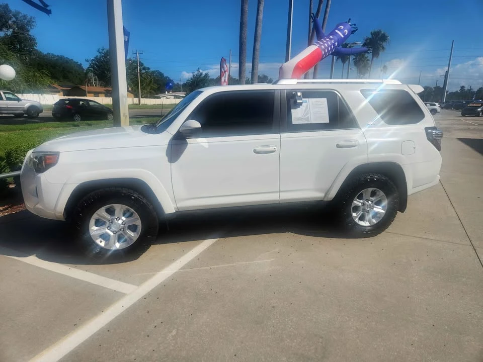 2018 Toyota 4Runner 5th Gen - Image 4 of 13