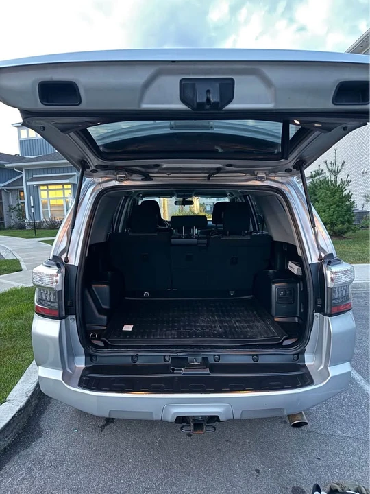 2018 Toyota 4Runner 5th Gen - Image 4 of 8