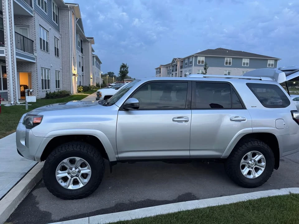 2018 Toyota 4Runner 5th Gen - Image 2 of 8