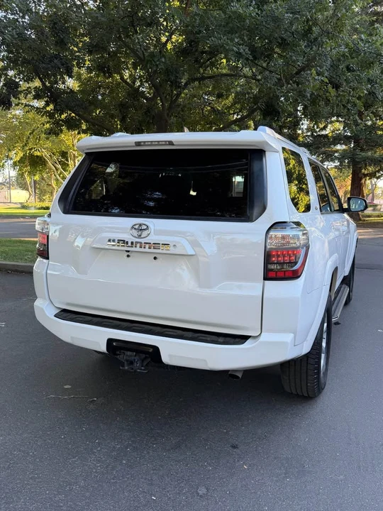 2018 Toyota 4Runner 5th Gen - Image 3 of 20