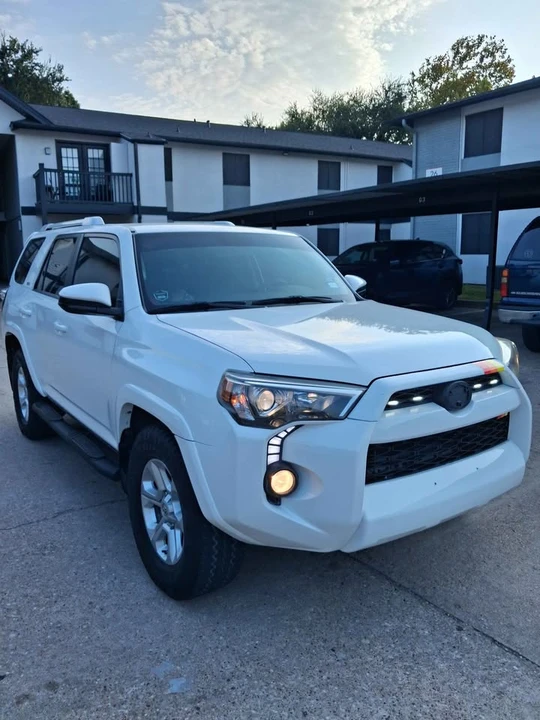 2018 Toyota 4Runner 5th Gen - Image 6 of 20