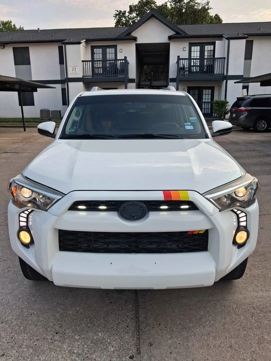 2018 Toyota 4Runner 5th Gen - Image 5 of 20
