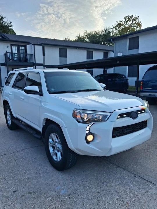 2018 Toyota 4Runner 5th Gen - Image 3 of 20