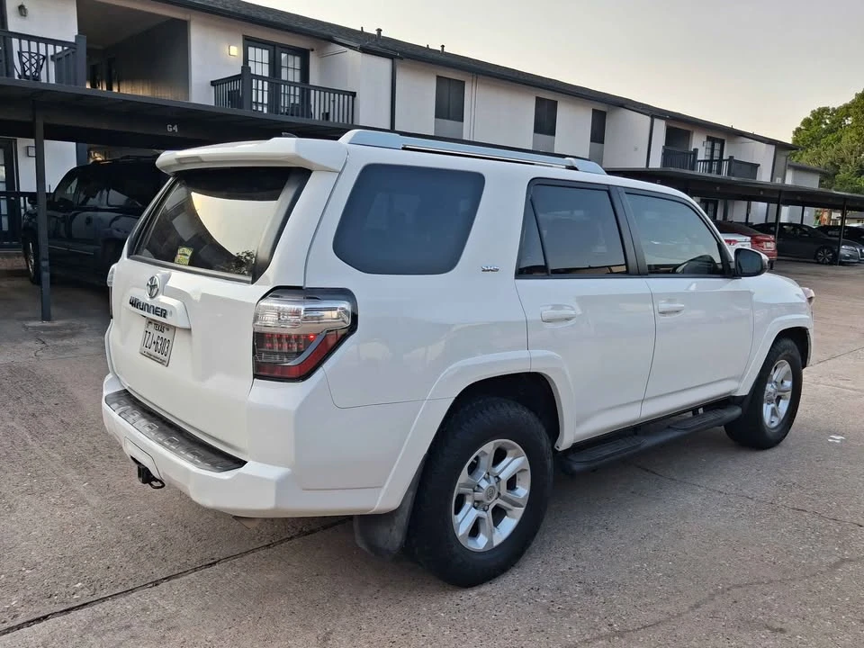2018 Toyota 4Runner 5th Gen - Image 10 of 20
