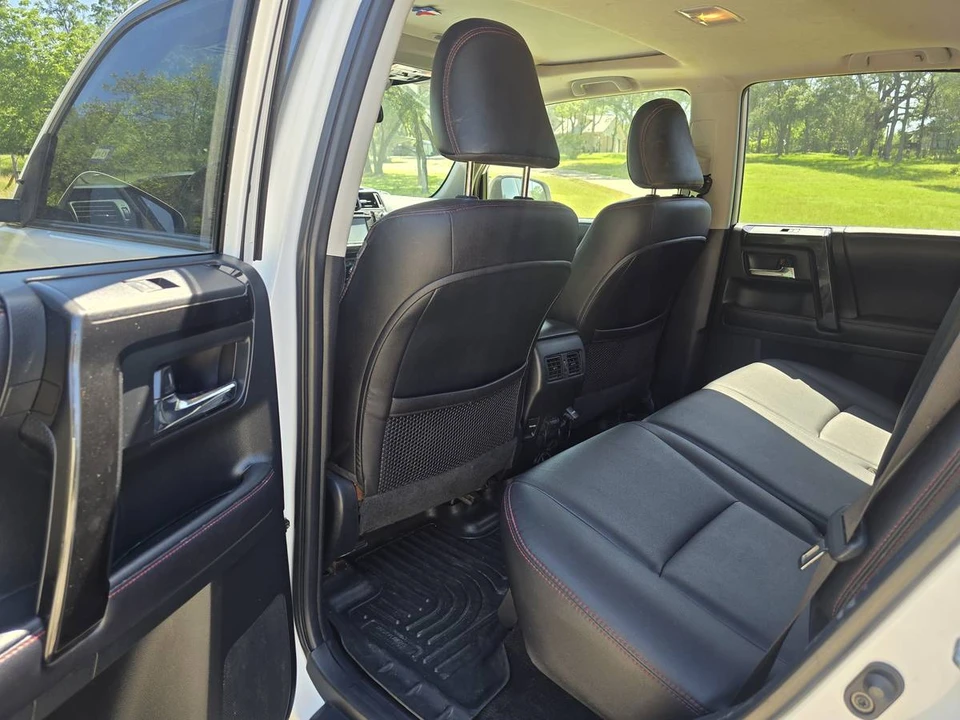 2018 Toyota 4Runner 5th Gen - Image 14 of 17
