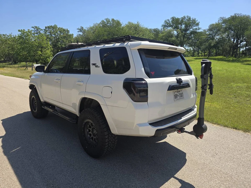 2018 Toyota 4Runner 5th Gen - Image 6 of 17