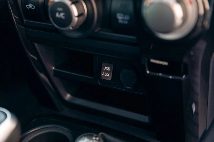 2018 Toyota 4Runner 5th Gen - Image 25 of 29