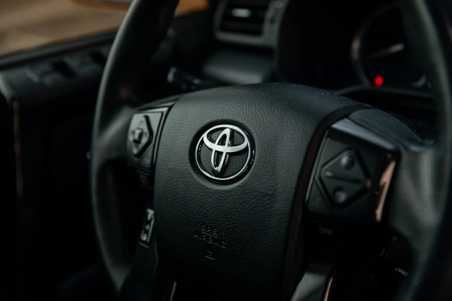 2018 Toyota 4Runner 5th Gen - Image 19 of 29