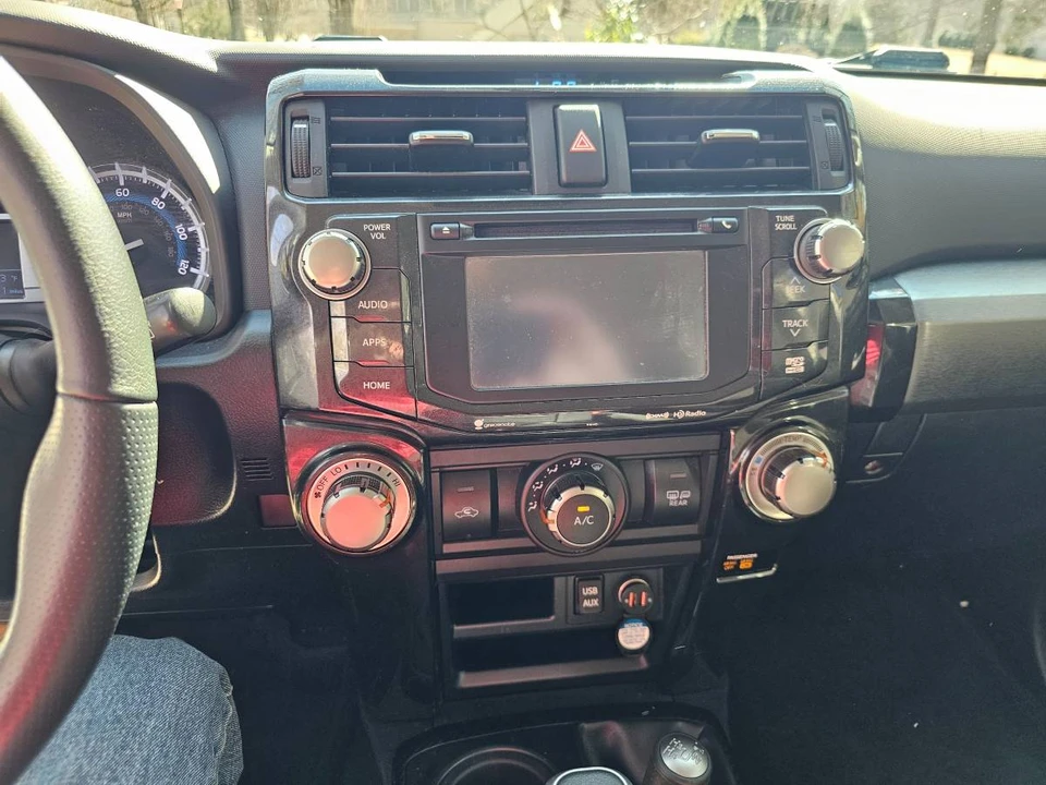 2018 Toyota 4Runner 5th Gen - Image 11 of 12