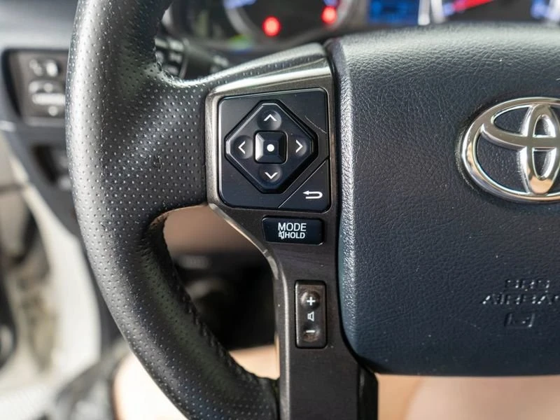 2018 Toyota 4Runner 5th Gen - Image 14 of 19