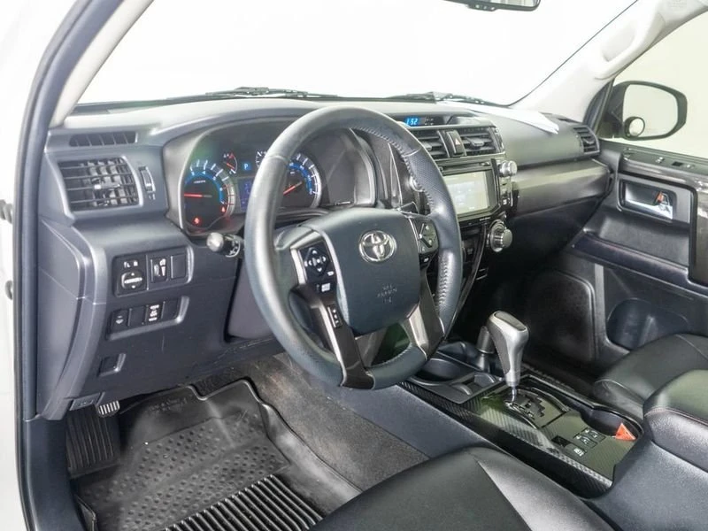 2018 Toyota 4Runner 5th Gen - Image 12 of 19