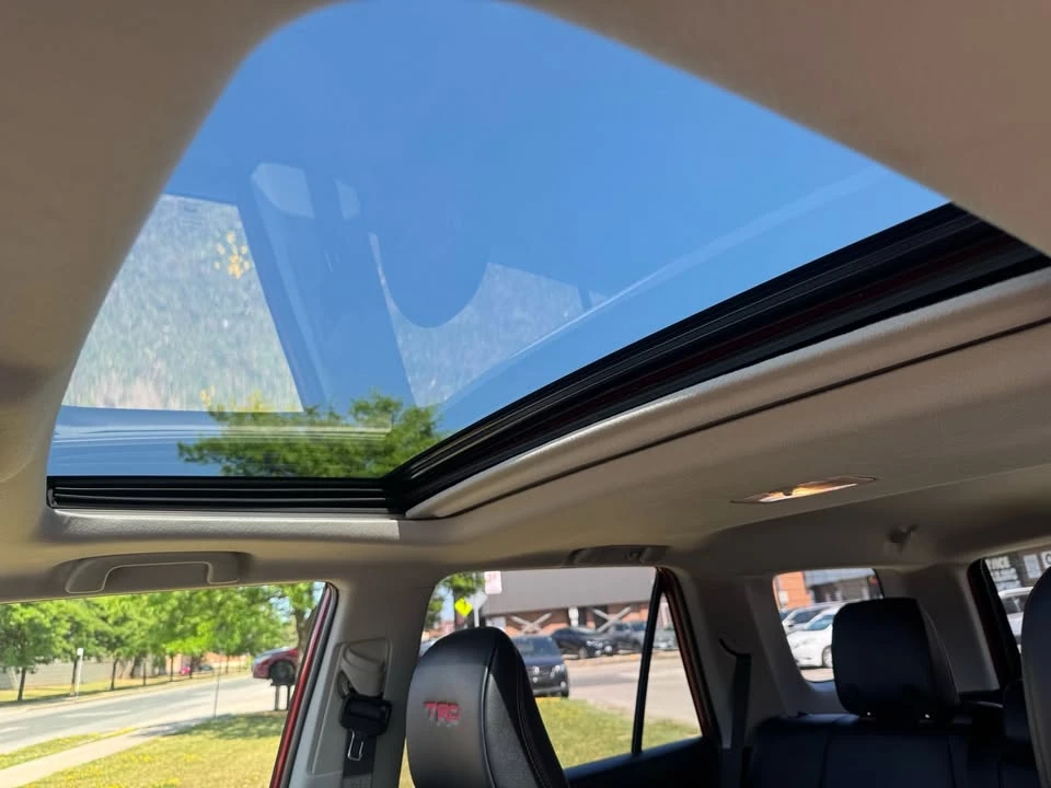 2018 Toyota 4Runner 5th Gen - Image 15 of 15