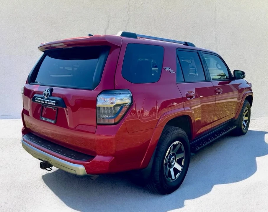 2018 Toyota 4Runner 5th Gen - Image 3 of 15