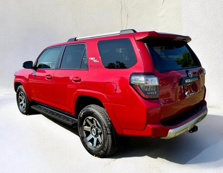 2018 Toyota 4Runner 5th Gen - Image 4 of 15