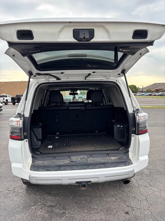 2018 Toyota 4Runner 5th Gen - Image 7 of 12
