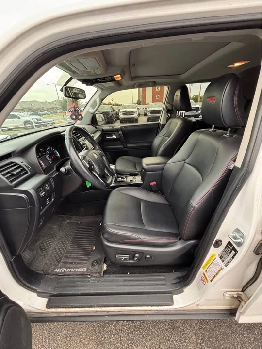 2018 Toyota 4Runner 5th Gen - Image 5 of 12