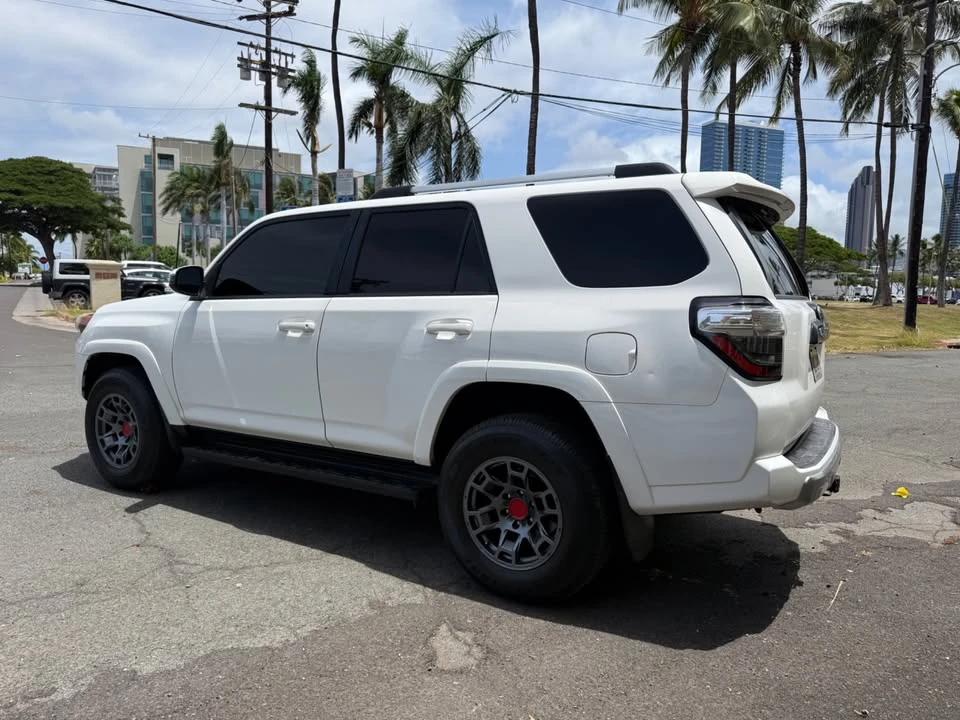 2018 Toyota 4Runner 5th Gen - Image 14 of 17