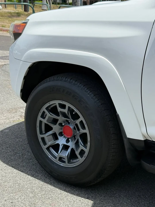 2018 Toyota 4Runner 5th Gen - Image 4 of 17