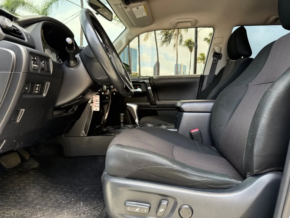 2018 Toyota 4Runner 5th Gen - Image 6 of 17