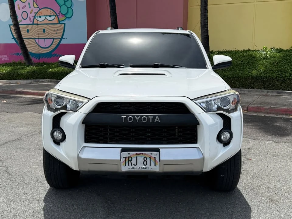 2018 Toyota 4Runner 5th Gen - Image 2 of 17