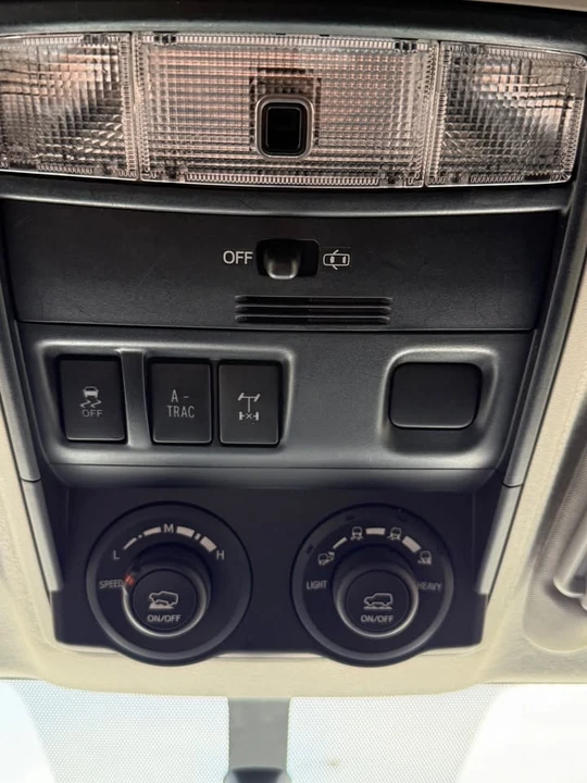 2018 Toyota 4Runner 5th Gen - Image 13 of 17