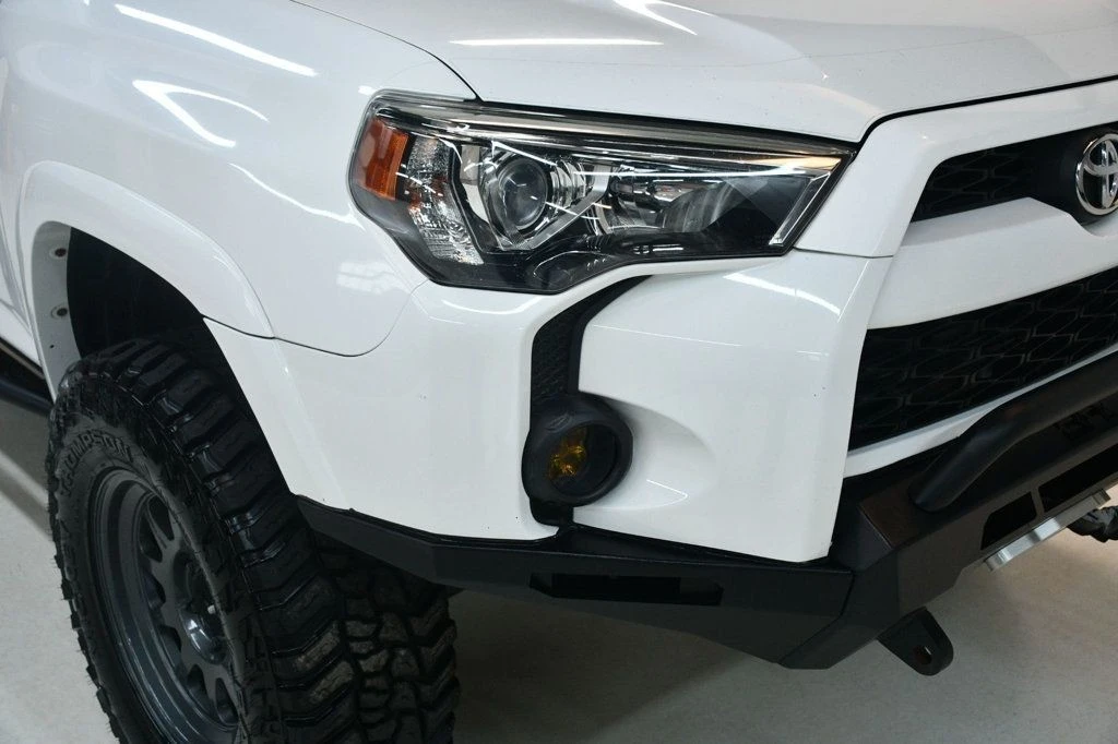 2018 Toyota 4Runner 5th Gen - Image 9 of 12