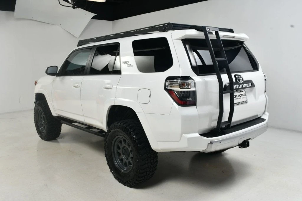 2018 Toyota 4Runner 5th Gen - Image 7 of 12