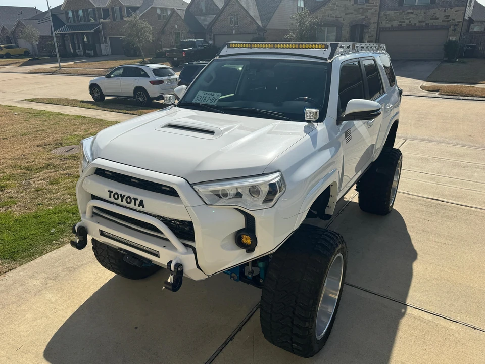 2018 Toyota 4Runner 5th Gen - Image 7 of 31