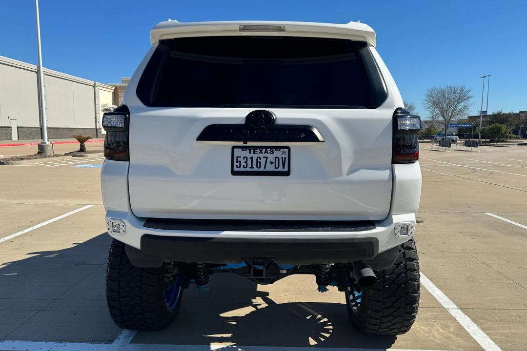 2018 Toyota 4Runner 5th Gen - Image 5 of 31